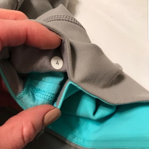 Lululemon Crops - Picture 3 of 5